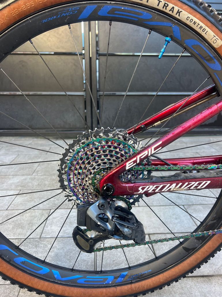 Used Specialized S-Works Epic 2021 2021 Mountainbike, Red, 29 — image 3 of 6