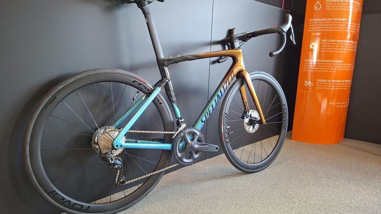 Used Specialized Tarmac SL7 Expert 2021 2021 Road & Gravel — image 4 of 4