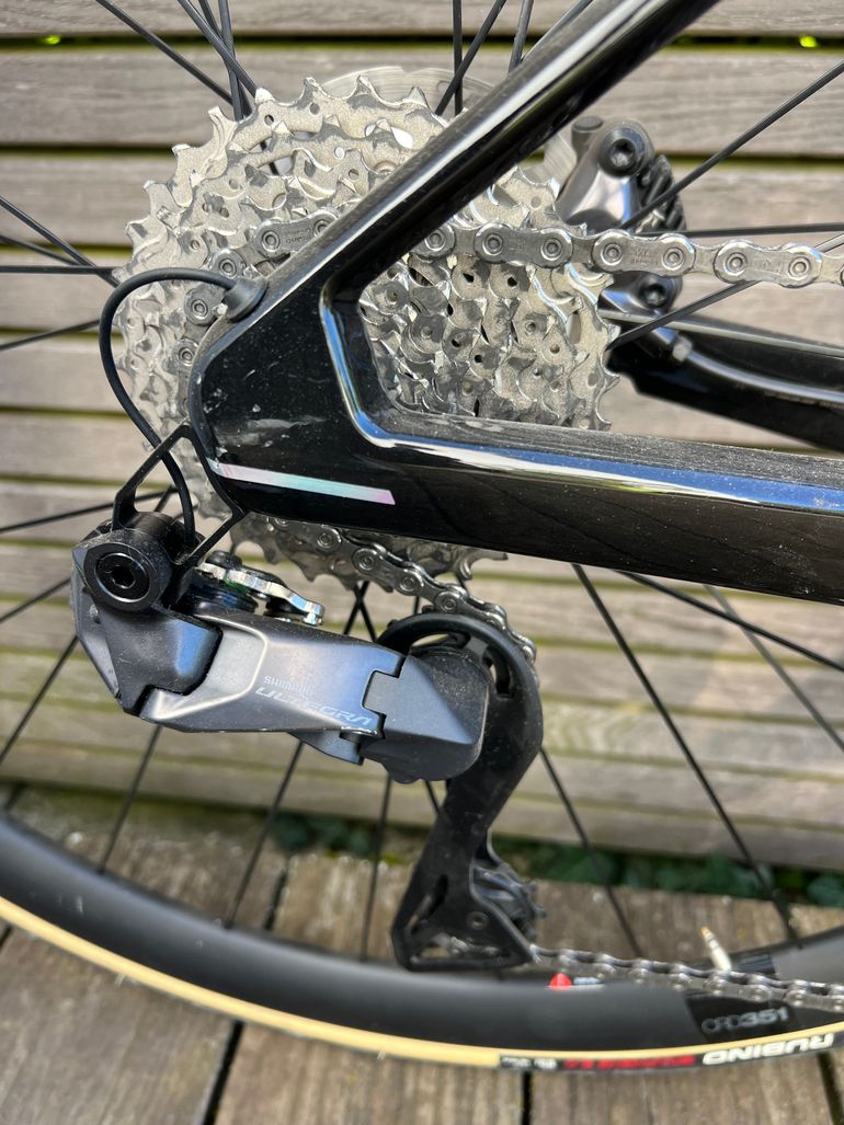Used BMC Teammachine SLR ONE 2022 2022 Road & Gravel, Black — image 2 of 3
