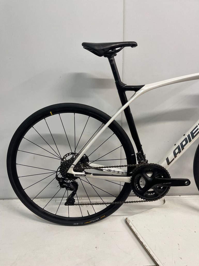 Used Lapierre Xelius SL 5.0 Disc 2021 2021 Road & Gravel, White — image 3 of 3