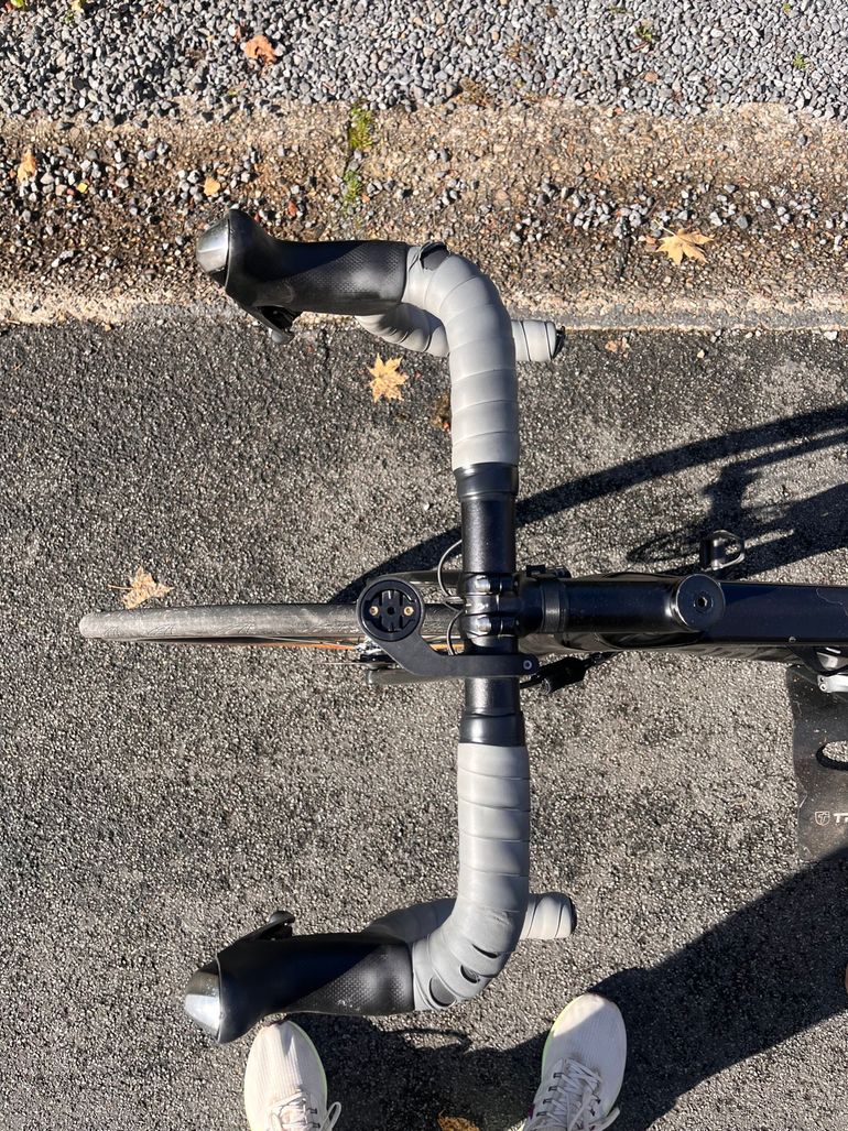 Used BMC Teammachine SLR01 DISC ONE 2018 2018 Road & Gravel, Black — image 7 of 8
