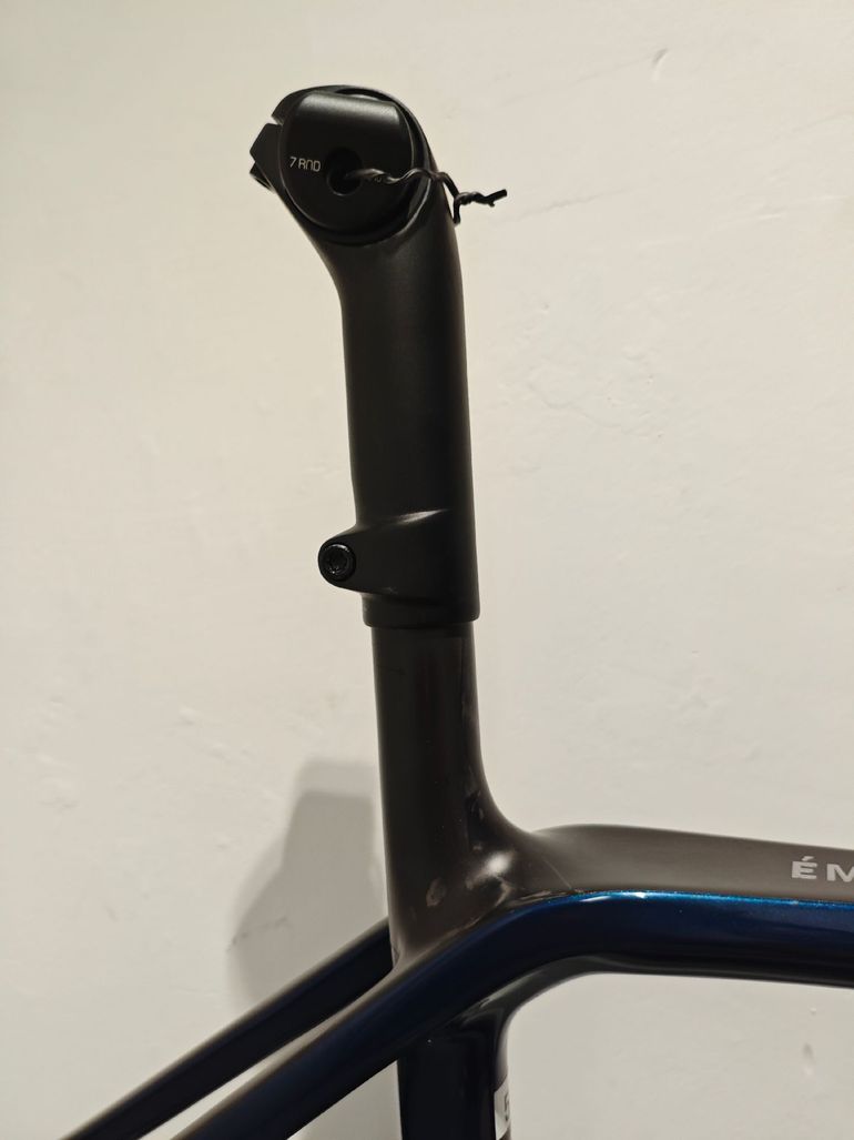 Used Trek Émonda SL 7 2023 Frameset 2023 Road & Gravel, Blue — image 4 of 6