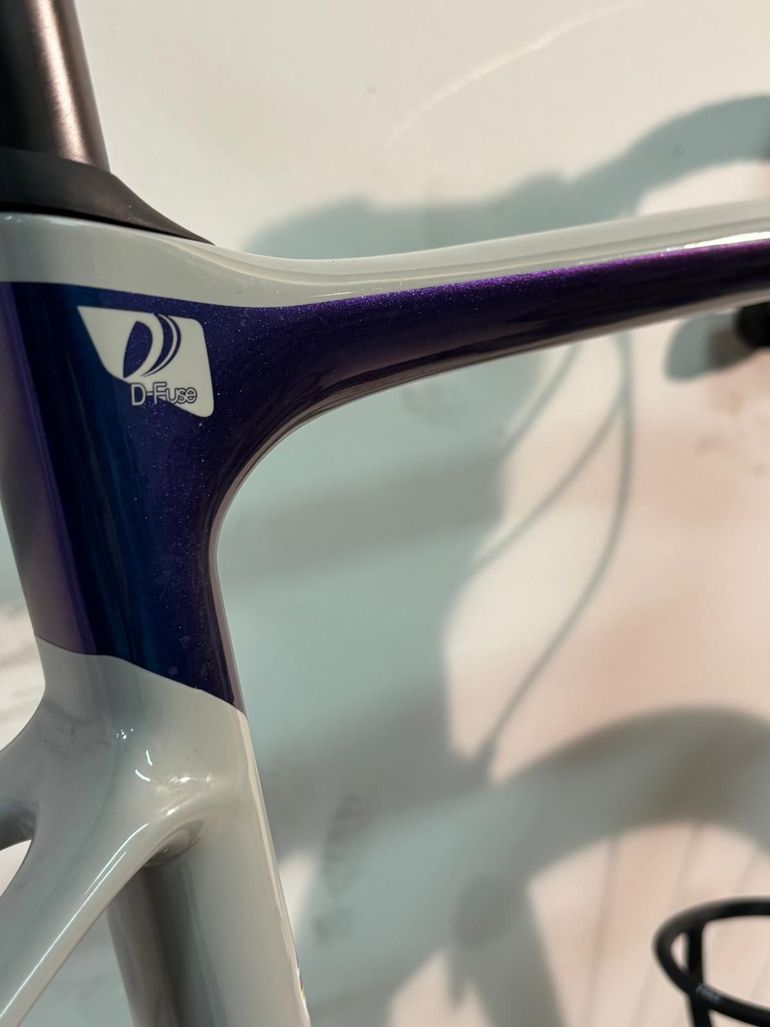 Used Giant Defy Advanced Pro 3 2022 2022 Road & Gravel, Light Gray — image 10 of 14