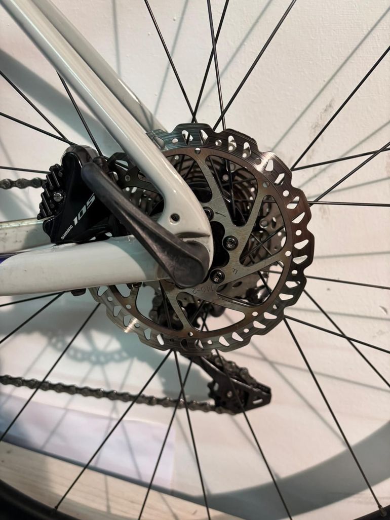 Used Giant Defy Advanced Pro 3 2022 2022 Road & Gravel, Light Gray — image 5 of 14