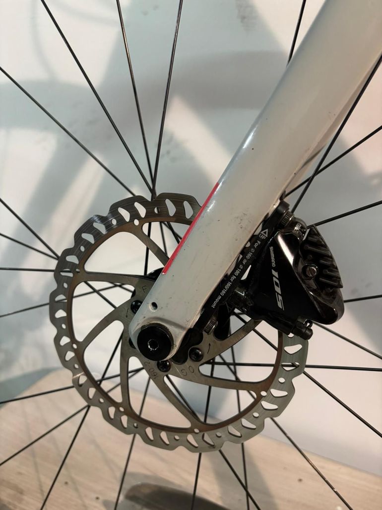 Used Giant Defy Advanced Pro 3 2022 2022 Road & Gravel, Light Gray — image 3 of 14