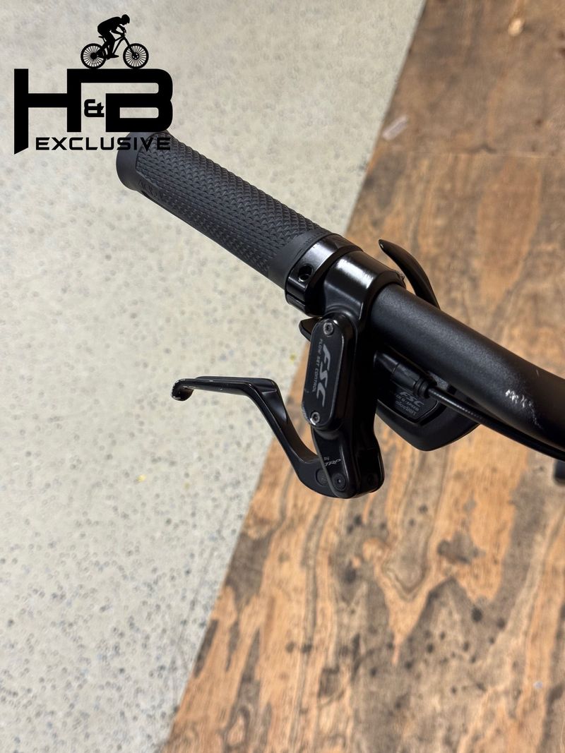 Käytetty Specialized Turbo Como SL 5.0 Microshift 2022 Mountainbike — kuva 6 / 12