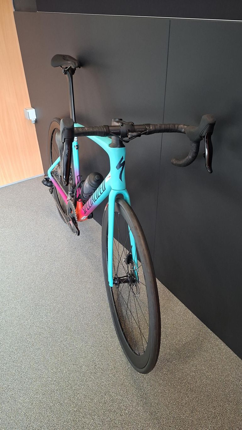 Used Specialized Tarmac Sl7 2024 Road & Gravel — image 3 of 4