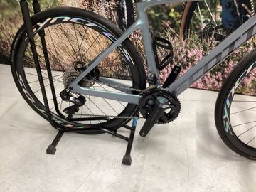 Used Scott Addict RC Ride 2024 Road & Gravel, Light Gray — image 2 of 3