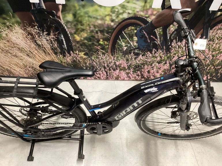Used Giant EXPLORER 2021 Mountainbike, Black — image 3 of 3