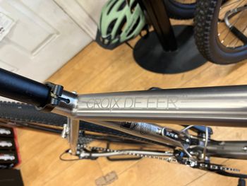 Used Genesis Croix De Fer 2024 Road & Gravel, Light Gray — image 3 of 10