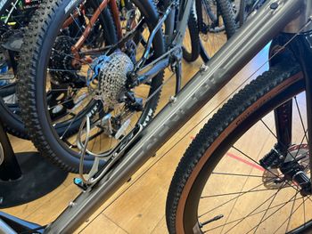 Used Genesis Croix De Fer 2024 Road & Gravel, Light Gray — image 2 of 10