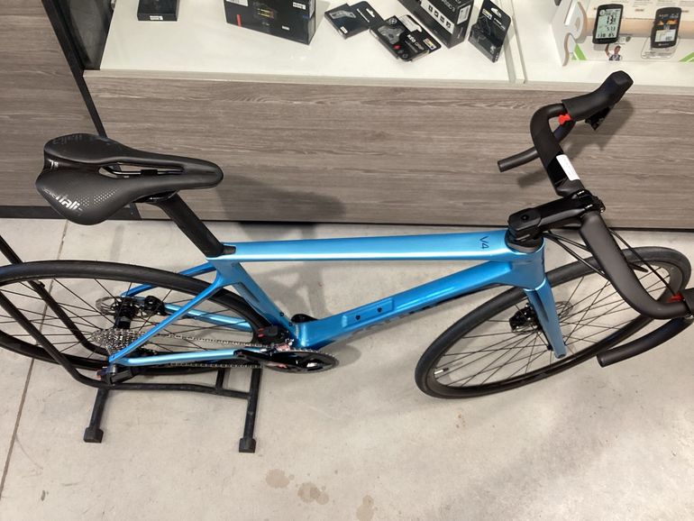 Used Colnago V4 2025 Road & Gravel, Blue — image 3 of 3