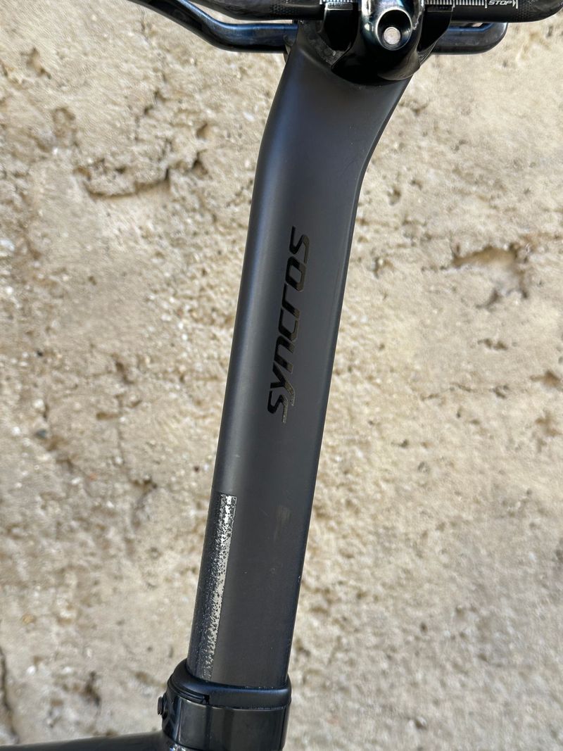 Used Scott Addict SE 2023 Frameset 2023 Road & Gravel, Black — image 8 of 9