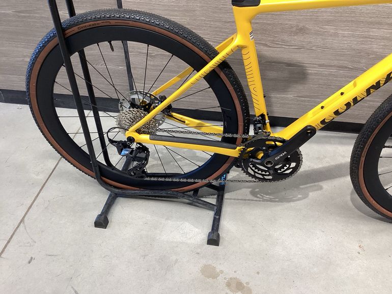 Used Colnago G4X 2025 Road & Gravel, Orange — image 2 of 3