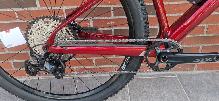 Gebrauchtes BMC Twostroke Shimano Deore LX 2024 Mountainbike, Rot — Bild 3 von 12