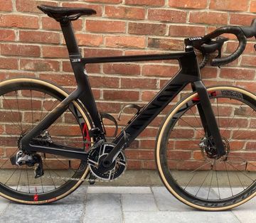 Used Canyon Aeroad CFR AXS 2023 2023 Road & Gravel, Black — image 1 of 7