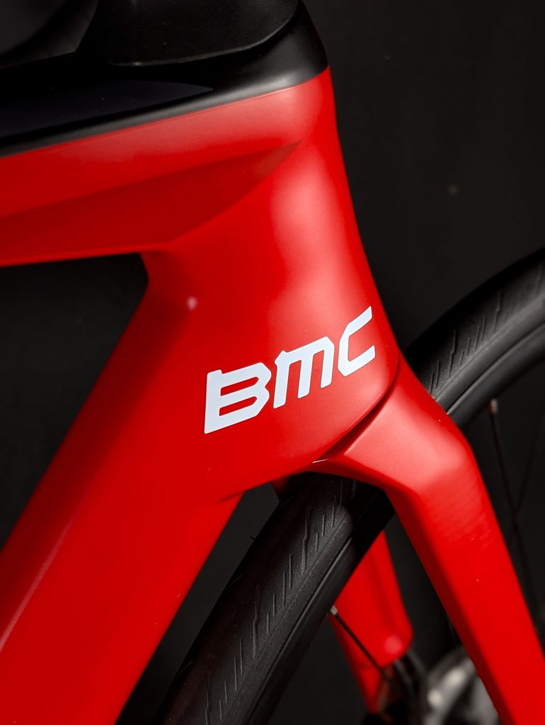 Used BMC Timemachine ROAD 01 FOUR 2020 2020 Road & Gravel, Red — image 8 of 19