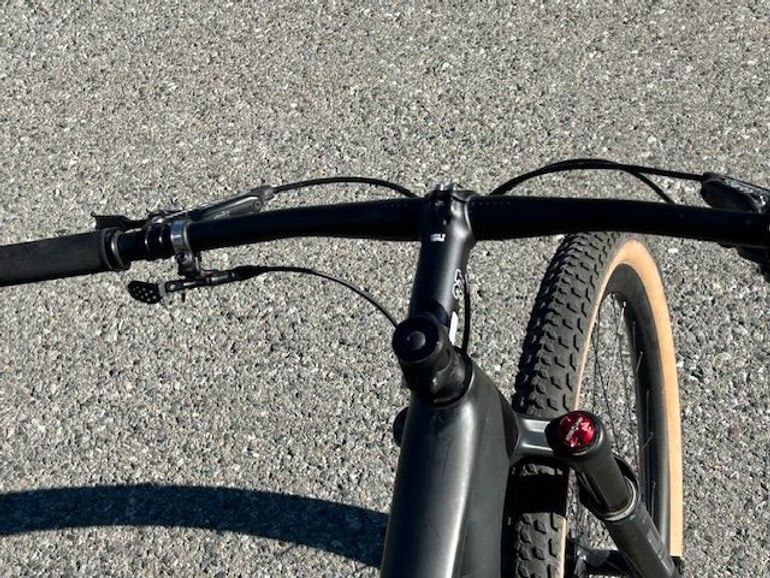 Used Specialized Epic Expert 2021 2021 Mountainbike, Black, 29 — image 2 of 4