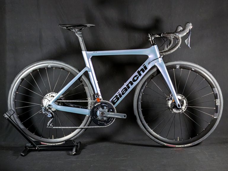 Used Bianchi Aria - Ultegra 2022 2022 Road & Gravel, Blue — image 1 of 22