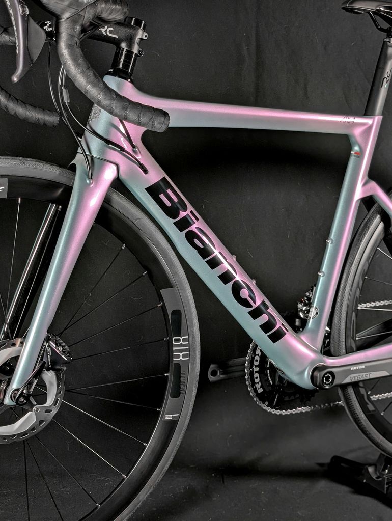 Used Bianchi Aria - Ultegra 2022 2022 Road & Gravel, Blue — image 8 of 22