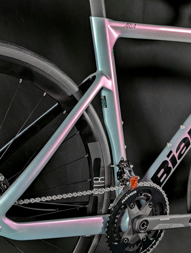 Used Bianchi Aria - Ultegra 2022 2022 Road & Gravel, Blue — image 17 of 22