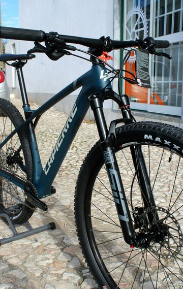 Used Lapierre Prorace 6.9 2.25 2025 Mountainbike, Blue — image 2 of 5