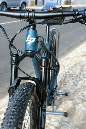Used Lapierre Prorace 6.9 2.25 2025 Mountainbike, Blue — image 3 of 5