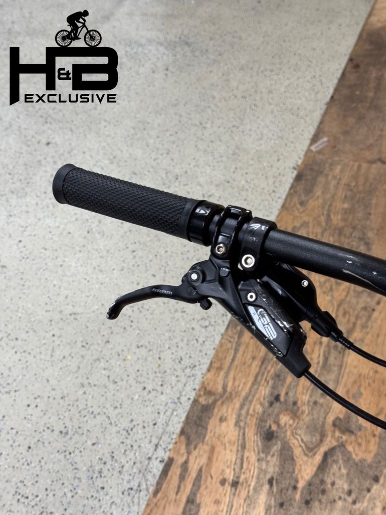 Used Focus Jam 6.8 SRAM NX 2022 Mountainbike, White — image 4 of 13