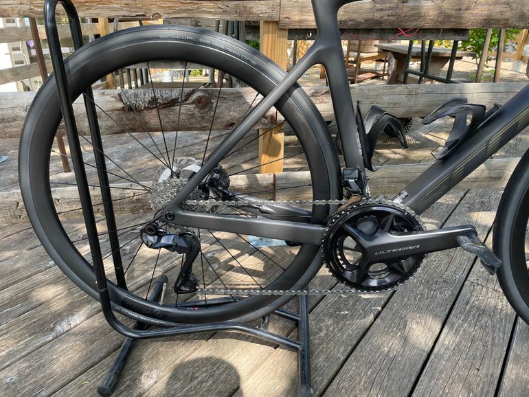 Used Scott Addict RC 15 2024 2024 Road & Gravel, Black — image 4 of 5