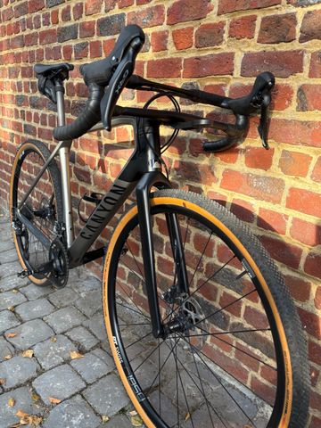 Used Canyon CF SL 7 2021 2021 Road & Gravel, Light Gray — image 3 of 3