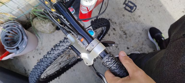 Used Scott Contessa Scale 40 2018 2018 Mountainbike, Red, 27.5, 29 — image 4 of 4