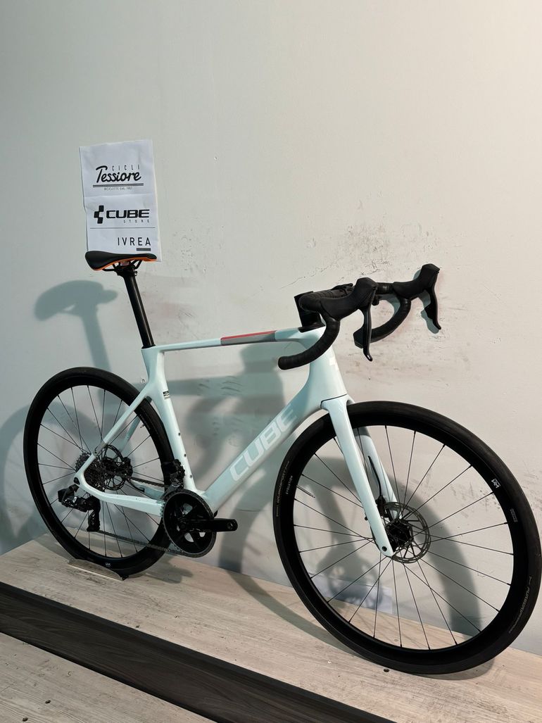 Used CUBE AGREE C:62, PRO 2022 2022 Road & Gravel, White — image 3 of 12