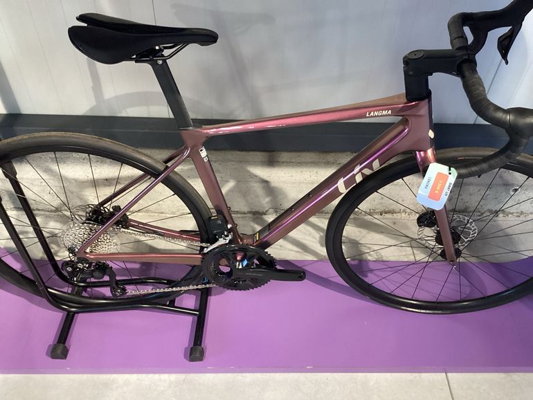 Used Liv Langma Advanced 1 PC 2025 2025 Road & Gravel, Purple — image 3 of 3