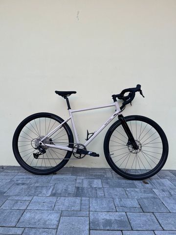 Used Van rysel Grvl Af 2025 Road & Gravel, White — image 1 of 13