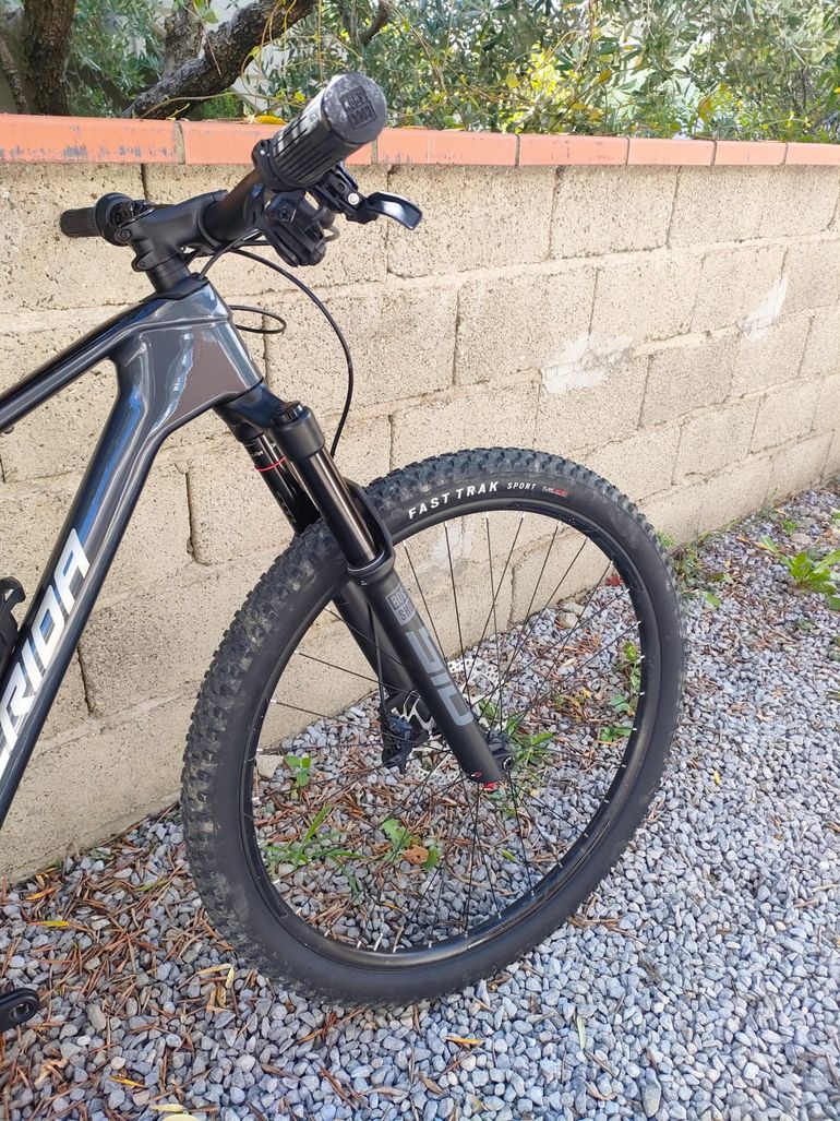 Used Merida NINETY-SIX 6000 2023 2023 Mountainbike, Light Gray, 29 — image 7 of 7