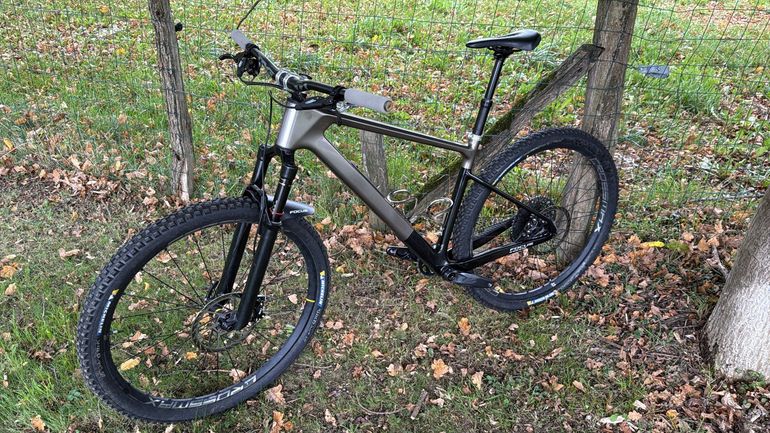 Used Focus RAVEN 8.9 2023 2023 Mountainbike, Black, 29 — image 4 of 4