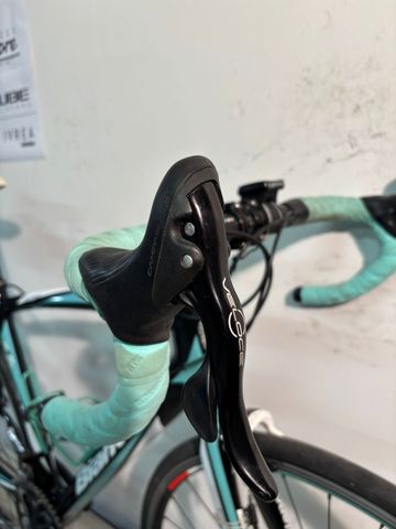 Bianchi Vertigo Veloce 2013 2013 Road & Gravel d'occasion — image 3 sur 11