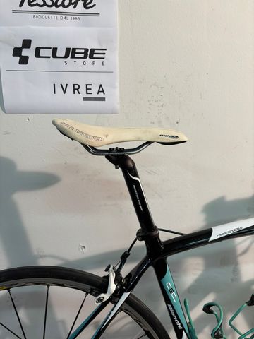 Bianchi Vertigo Veloce 2013 2013 Road & Gravel d'occasion — image 11 sur 11