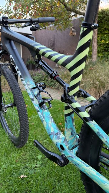 Used Specialized S-Works Epic 2022 2022 Mountainbike, Blue, 29 — image 12 of 16