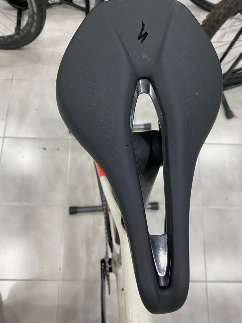 Used Specialized Crux Pro 2024 2024 Road & Gravel, White — image 7 of 8