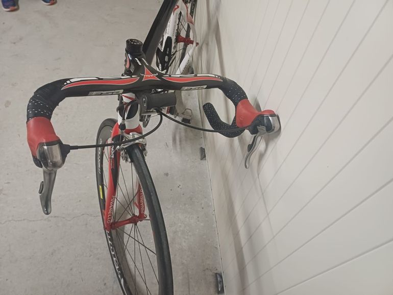 Used Pinarello PRINCE 2009 Road & Gravel, Red — image 5 of 8