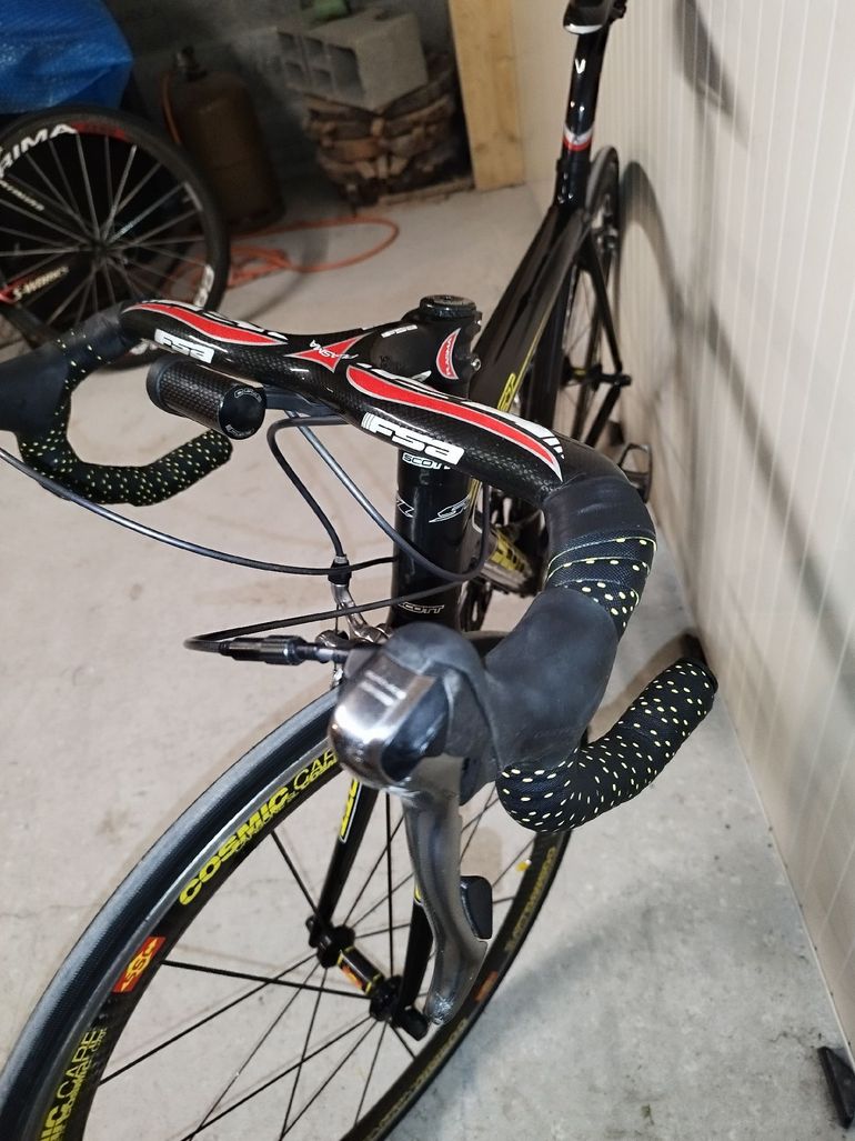 Used Scott Addict 2009 Road & Gravel, Black — image 9 of 10