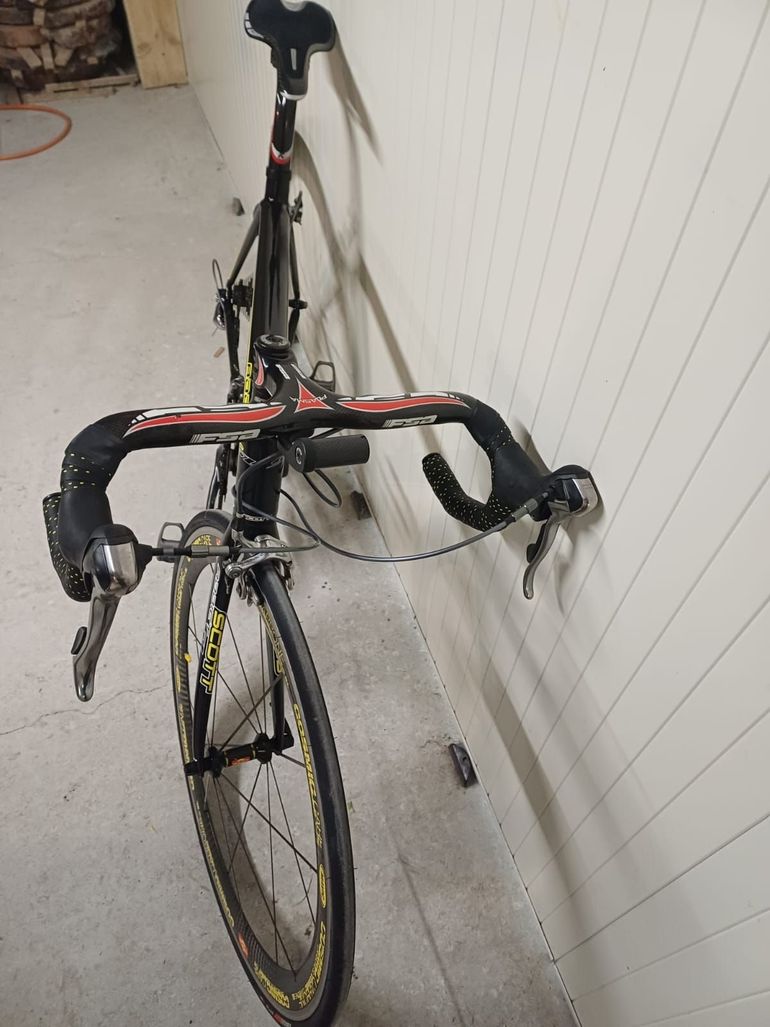 Used Scott Addict 2009 Road & Gravel, Black — image 6 of 10
