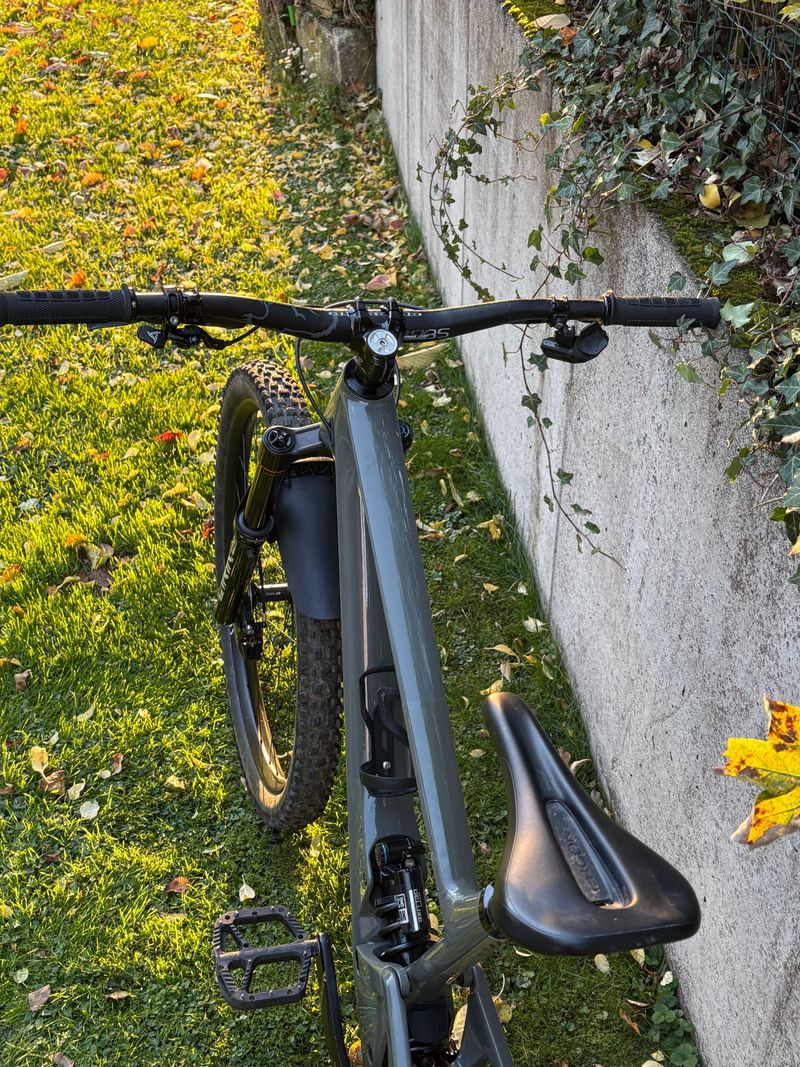 Used SCOR 4060 SRAM GX Eagle AXS 2022 Mountainbike, Light Gray — image 3 of 18