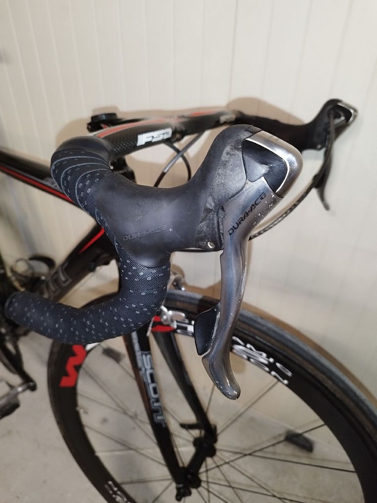 Used Scott Addict 2009 Road & Gravel, Black — image 6 of 9