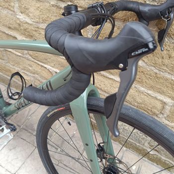 Used Specialized Diverge Base E5 2021 2021 Road & Gravel, Green — image 3 of 9