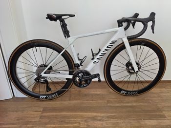 Used Canyon Ultimate CF SLX 9 Di2 Aero 2025 2025 Road & Gravel