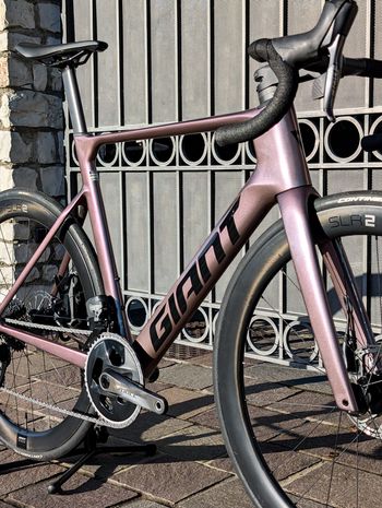 Used Giant Propel Advanced 1 2023 2023 Road & Gravel, Purple — image 10 of 22