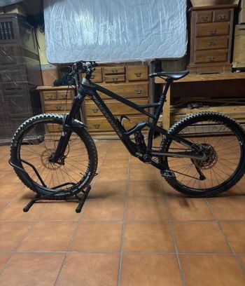 Used Cannondale Jekyll Carbon 2 2017 2017 Mountainbike, Black, 27.5 (650B) — image 4 of 4