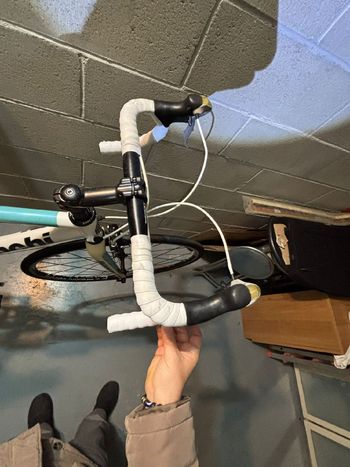 Used Bianchi C2c 2013 Road & Gravel, White — image 2 of 4